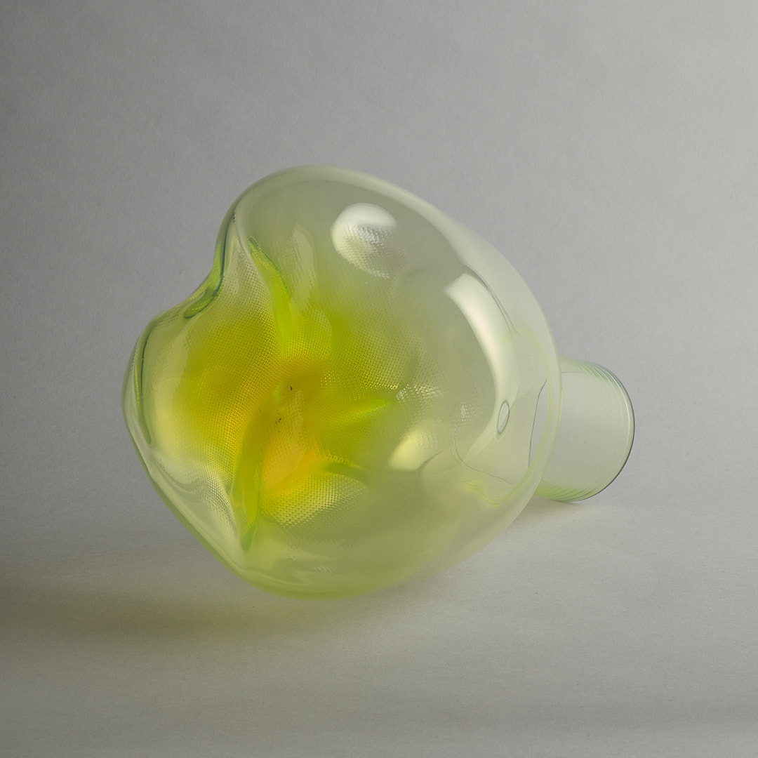 Läs mer om Craft - Tone Linghult Gul Vas i Glas