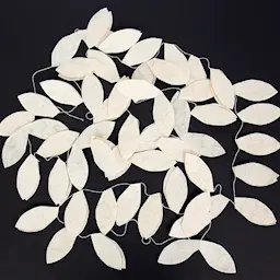 Afroart Viirinauha Lehdet 235 cm Valkoinen