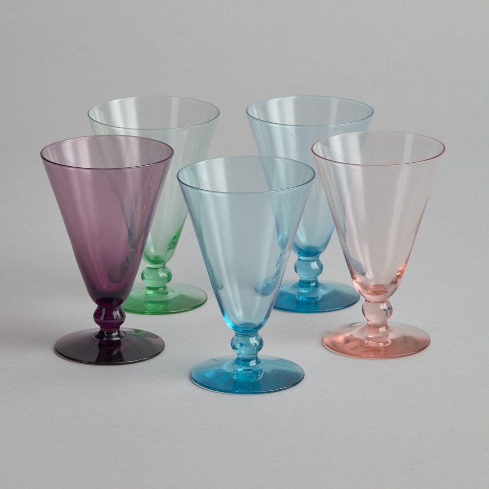 Läs mer om Vintage - SÅLD Flerfärgade Cocktailglas 5 st