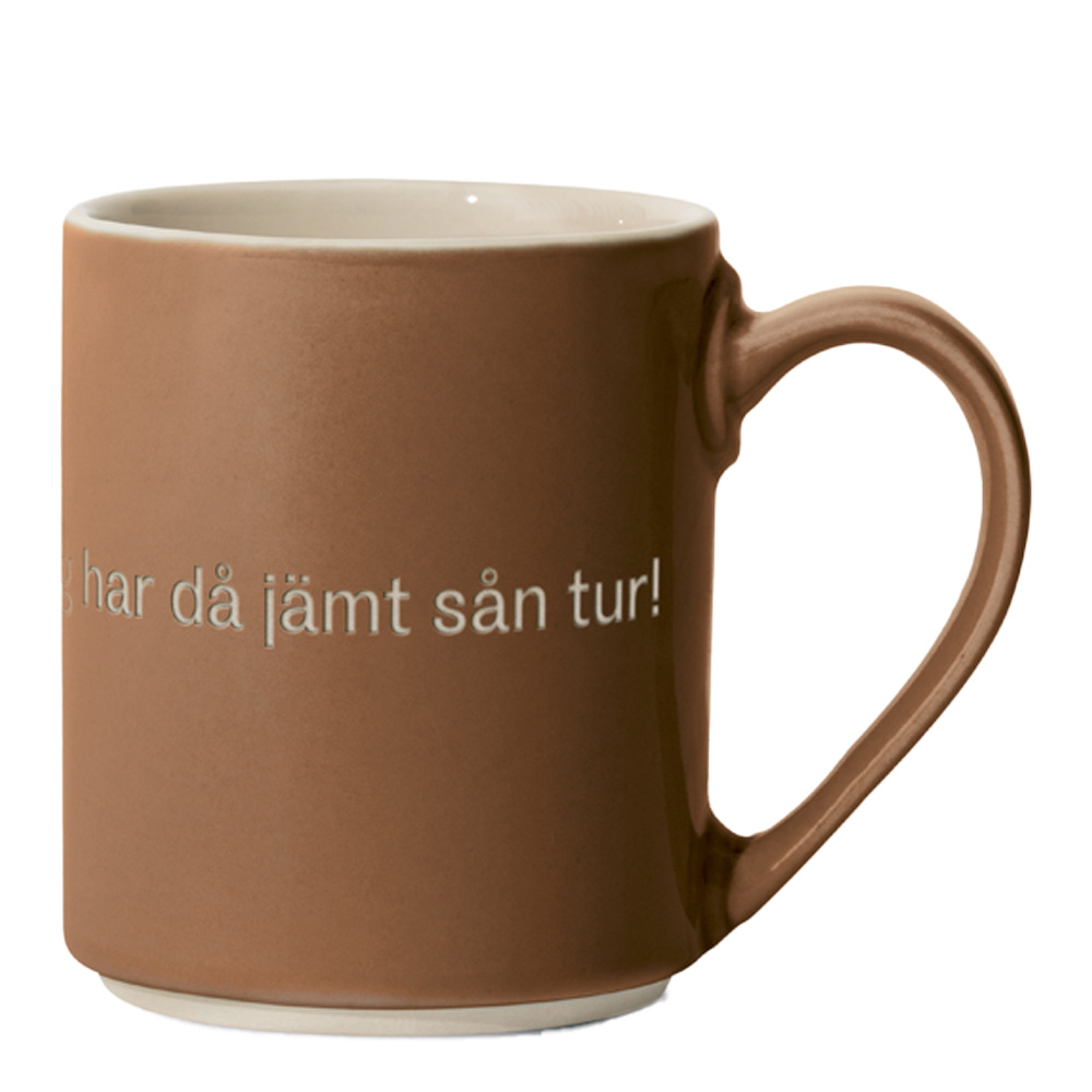 Läs mer om Design House Stockholm - Astrid Lindgren Mugg ja, det är inte klokt, jag har då.. Brun