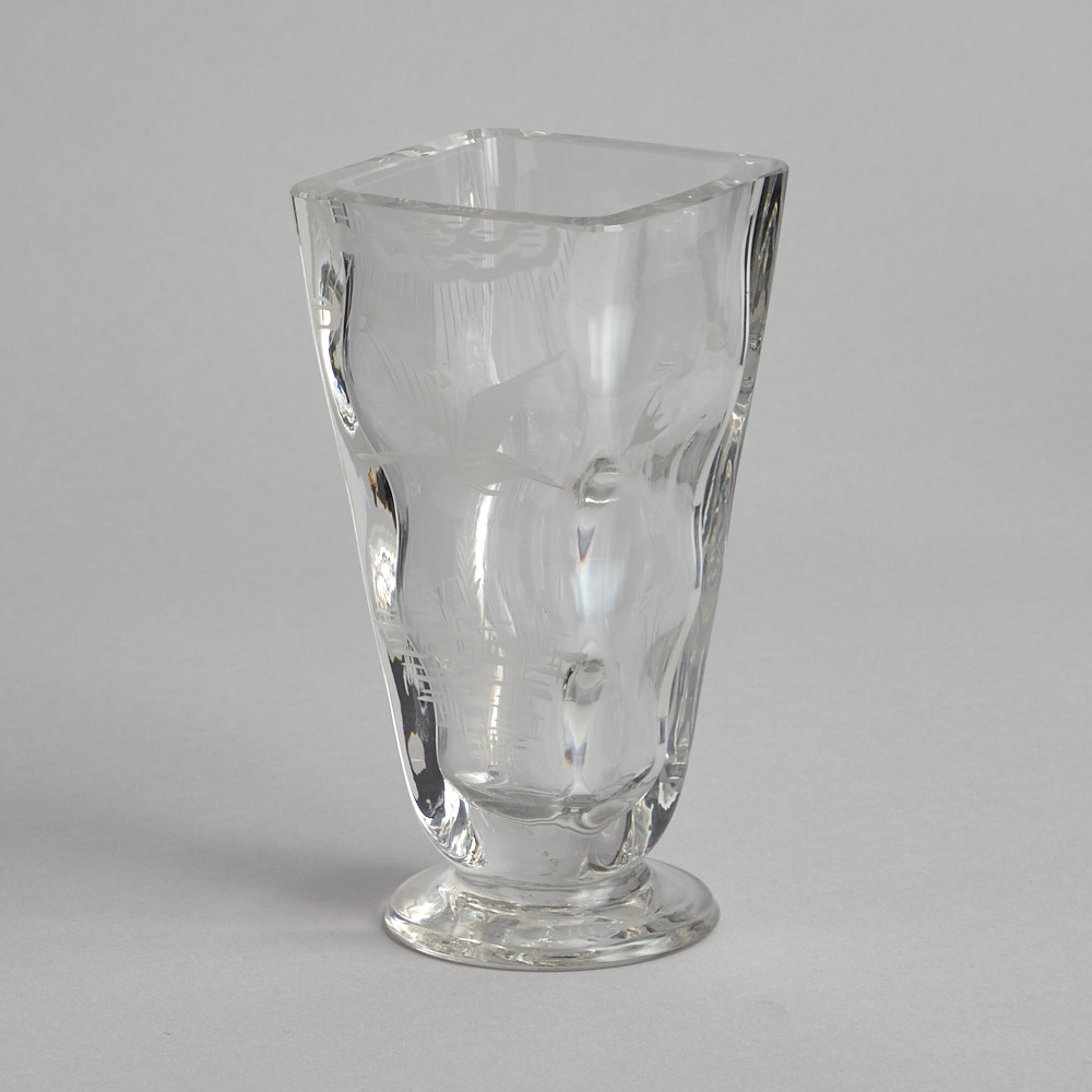 Läs mer om Vintage - Vas i kristall med etsning