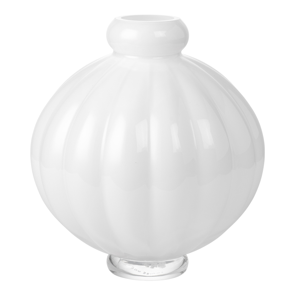 louise-roe-copenhagen-balloon-vas-01-25-cm-opalvit