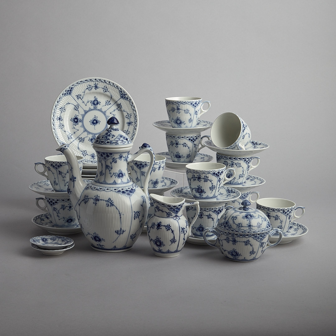 Royal Copenhagen - SÅLD "Musselmalet" servis 41 delar