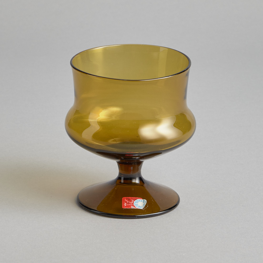 Vintage - SÅLD Bärnstensfärgade Ölglas 11 st