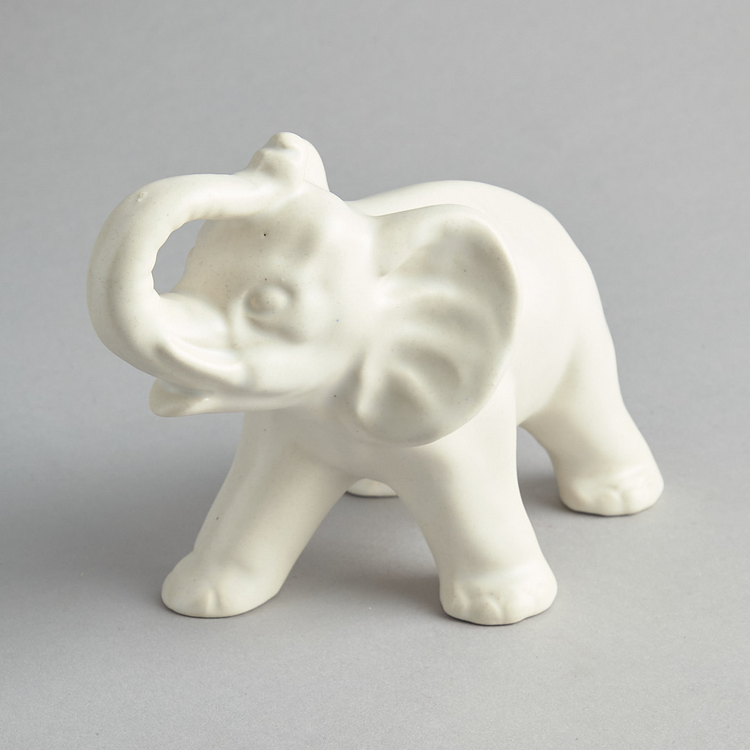 Upsala-Ekeby – Elefant av Anna-Lisa Thomson