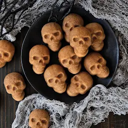 Nordic Ware Bakeform Skull Bites 60 cl  hover