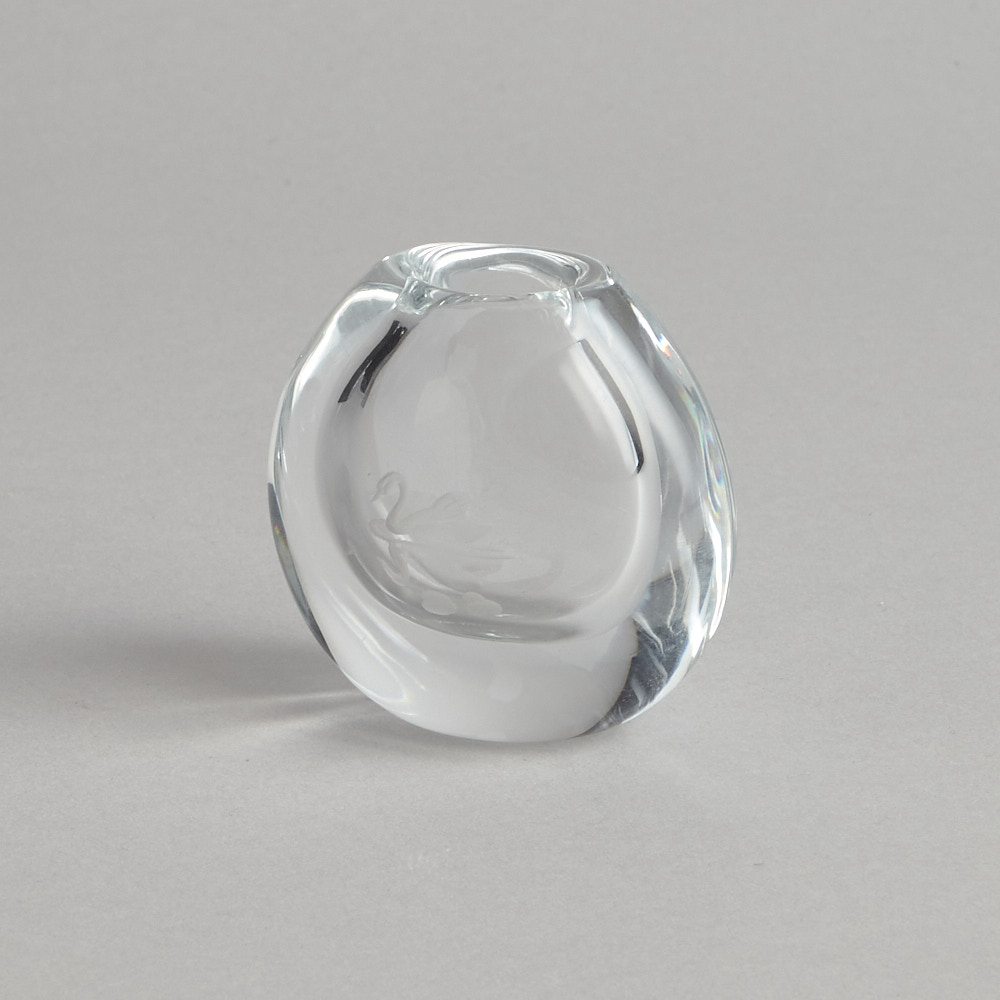 Vintage - Miniatyr Vas med svanmotiv