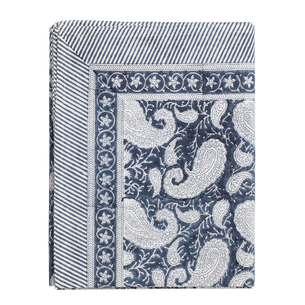 Chamois – Big Paisley Bordsduk 160×160 cm  Blå/Vit