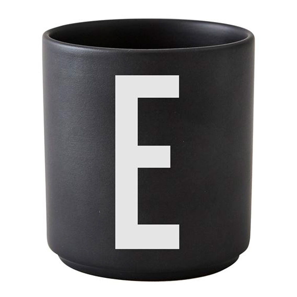 Design Letters – Mugg 25 cl E Svart