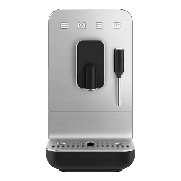 Smeg Helautomatisk Kaffemaskin med mjölkskummare Svart