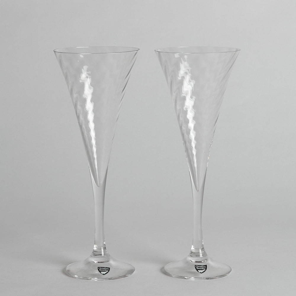 Orrefors – SÅLD Champagneglas ”Helena” Gunnar Cyrén 2 st