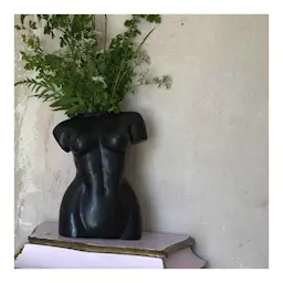 Gynning Design Byste/Vase 25 cm Svart  hover