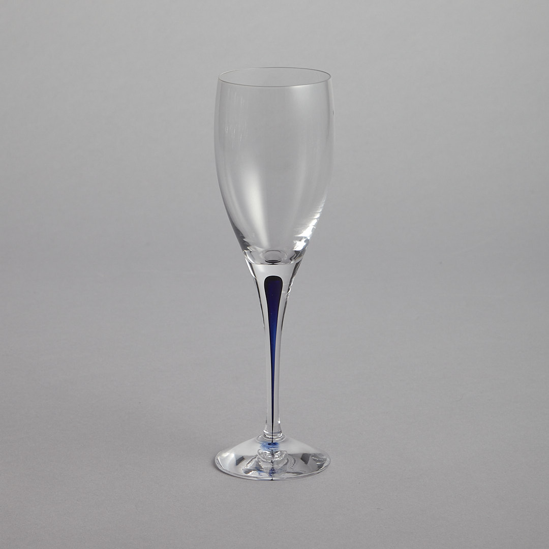 Orrefors - SÅLD "Intermezzo Blå" Vinglas 11 st