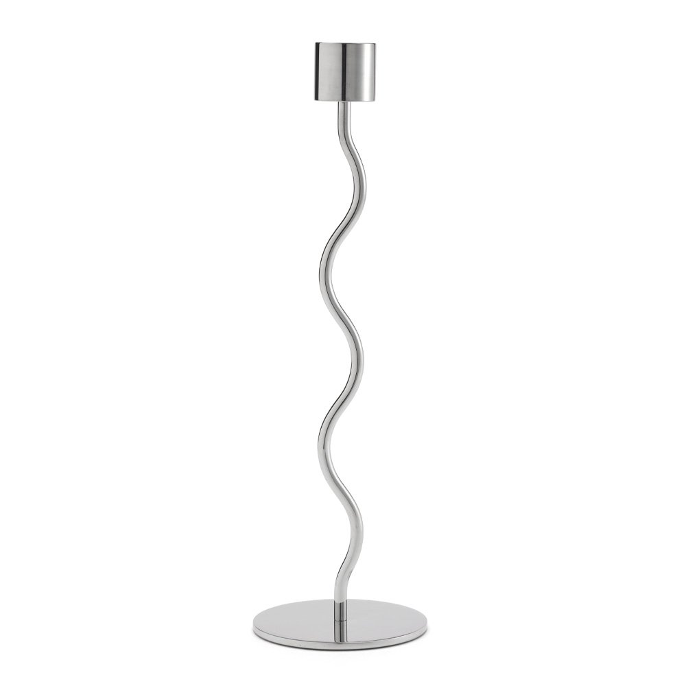 Läs mer om Cooee - Curved Ljusstake 26 cm Silver