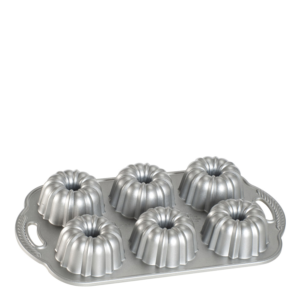 Läs mer om Nordic Ware - Bakform Anniversary Silver 110 cl