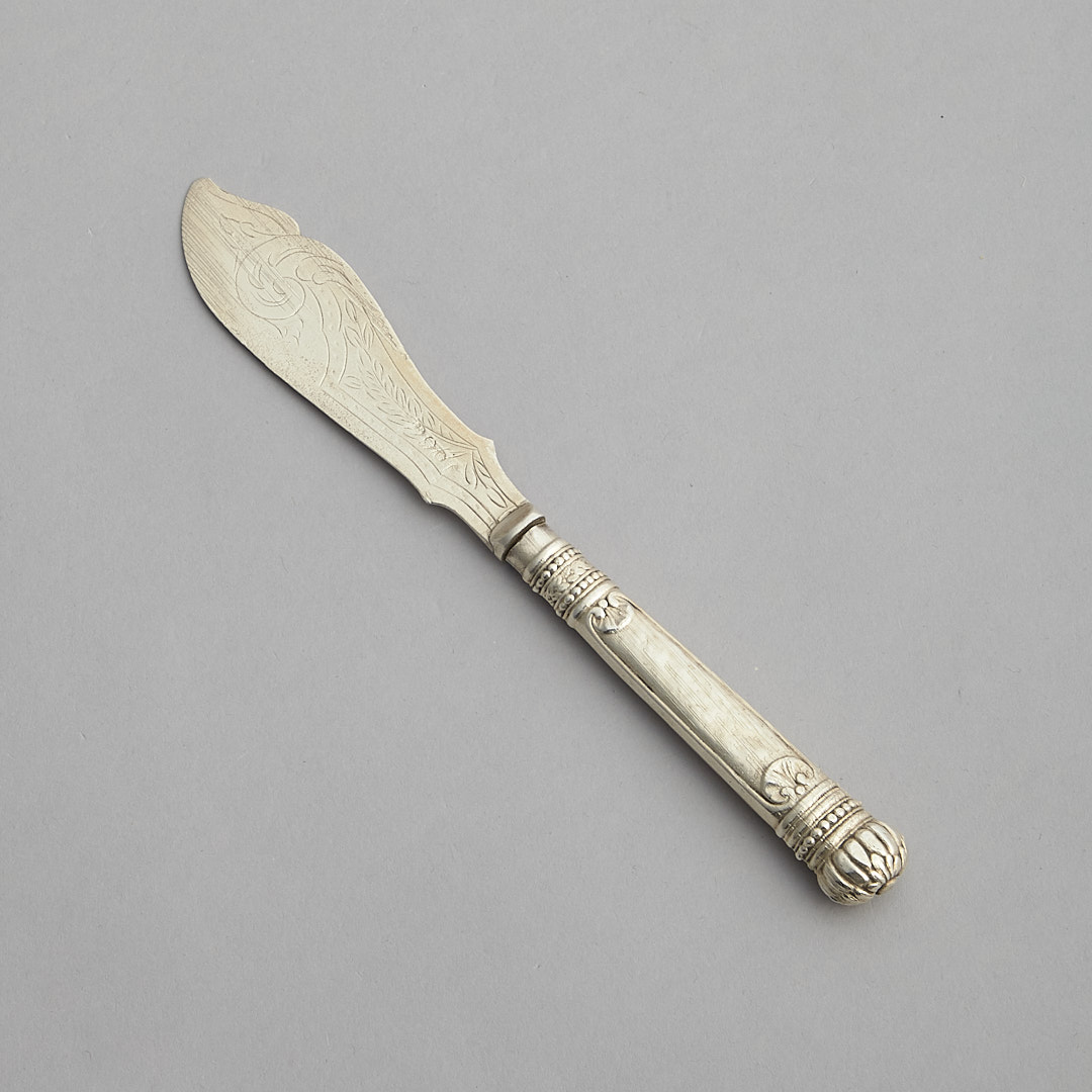 Läs mer om Vintage - SÅLD Fiskkniv i Nysilver