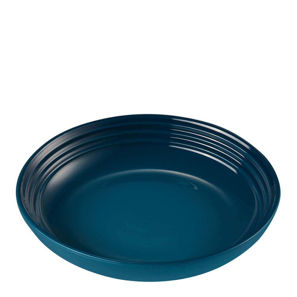 Läs mer om Le Creuset - Signature Pastatallrik 22 cm Deep Teal